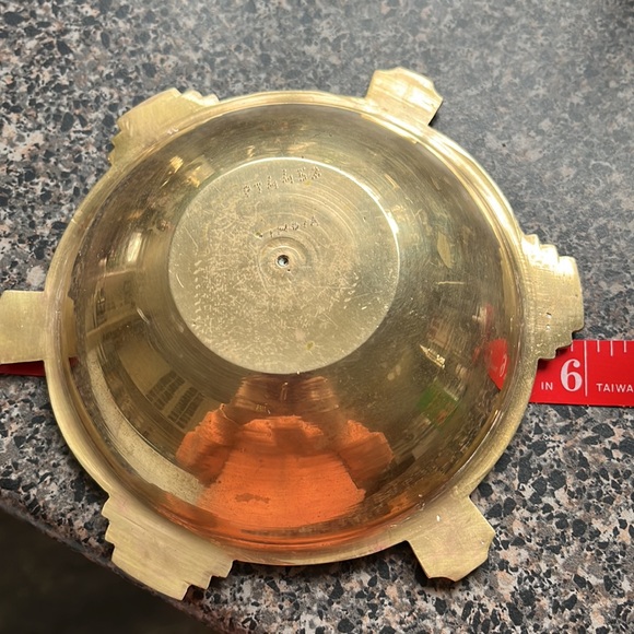 Vintage India Brass Ashtray carved - Picture 3 of 3